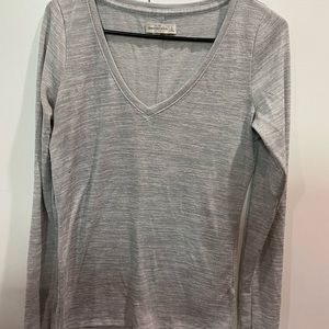 Abercrombie grey long sleeve